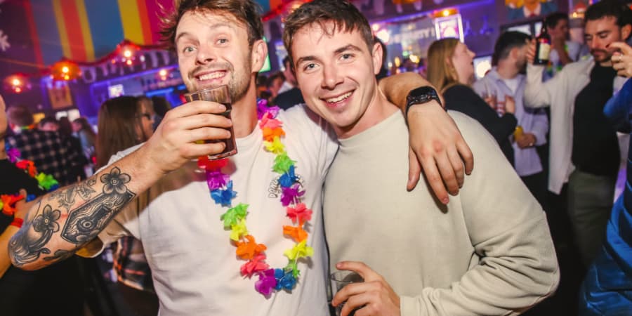 Welcome Drink at Popworld(p)