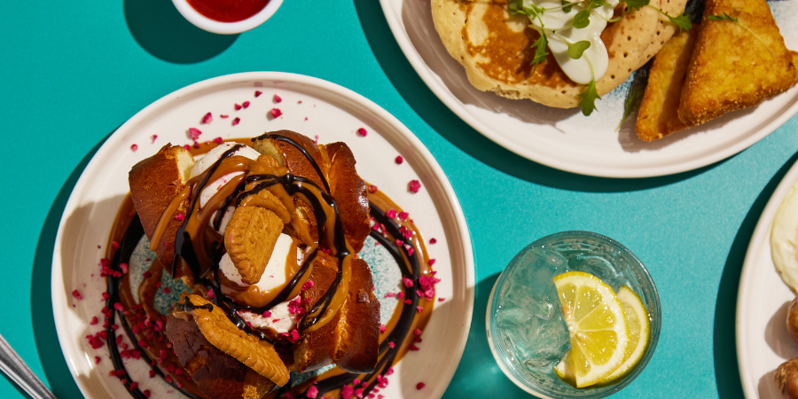 Bottomless Brunch at Slug And Lettuce Liverpool (p) Bottomless Brunch at Slug And Lettuce Liverpool (p)