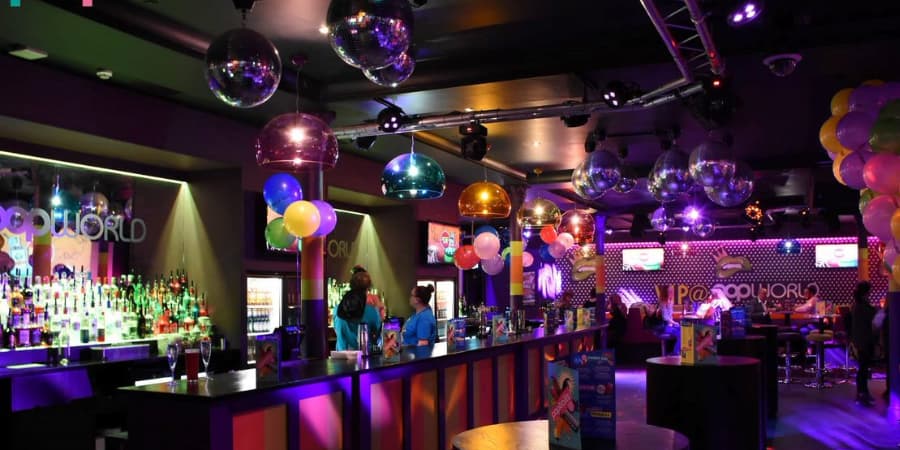 Popworld Bolton (p)