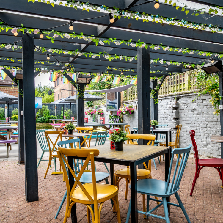 Photo of beer garden at Cross Keys Inn Wootton Bassett (p) Photo of beer garden at Cross Keys Inn Wootton Bassett (p)
