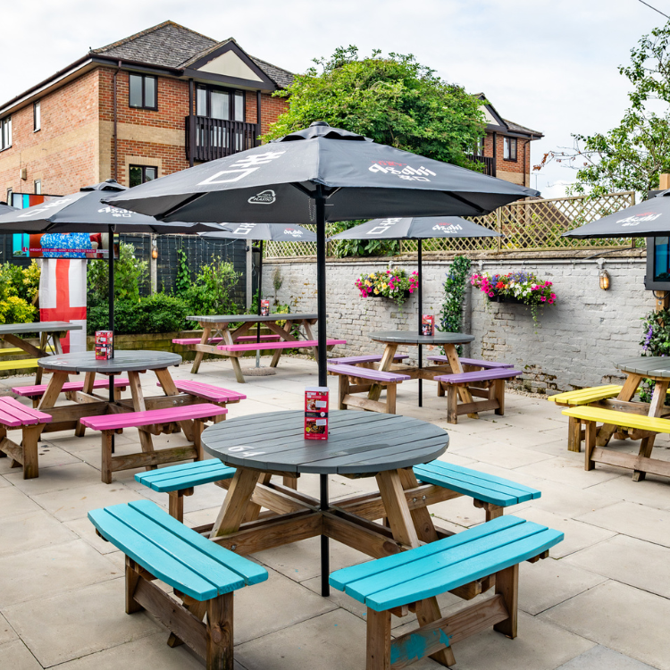Photo of beer garden at Cross Keys Inn Wootton Bassett (p) Photo of beer garden at Cross Keys Inn Wootton Bassett (p)