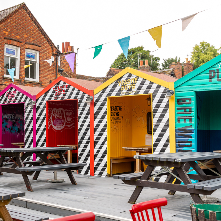 Outdoor Beer Garden in Blacksmith Arms St Albans (p) Outdoor Beer Garden in Blacksmith Arms St Albans (p)