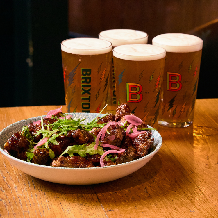 1KG Wings & 4 pints